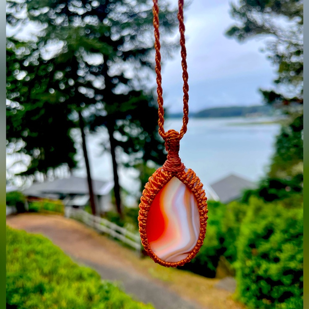 Euc Botswana Agate Adjustable Macrame Necklace - image 1